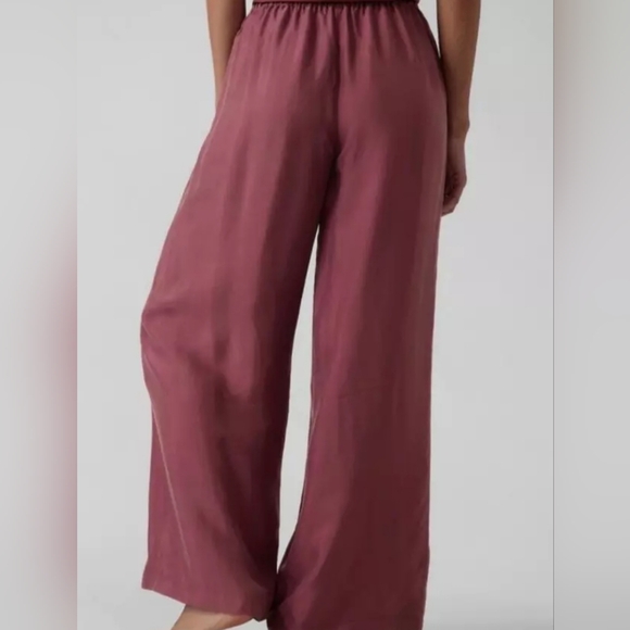 Athleta Calm Cool Pant size Black NWT 2x Maroon Burgundy msrp99$ - Picture 2 of 9